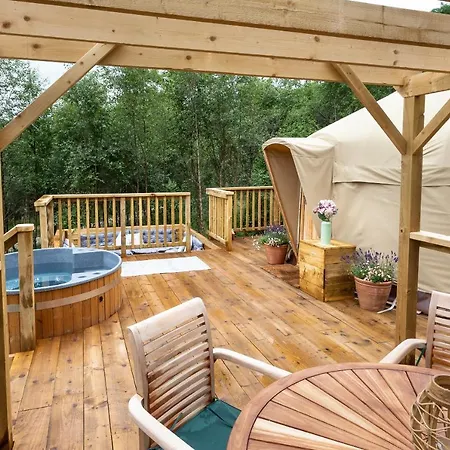 Yurtshire Eavestone - Birch Yurt