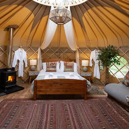 Yurtshire Eavestone - Birch Yurt Lodge *