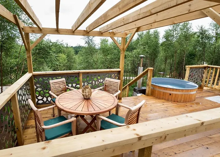 Yurtshire Eavestone - Birch Yurt Lodge