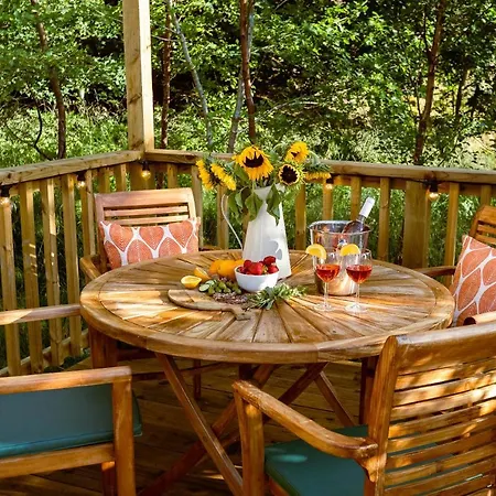 山林小屋 Yurtshire Eavestone - Birch Yurt